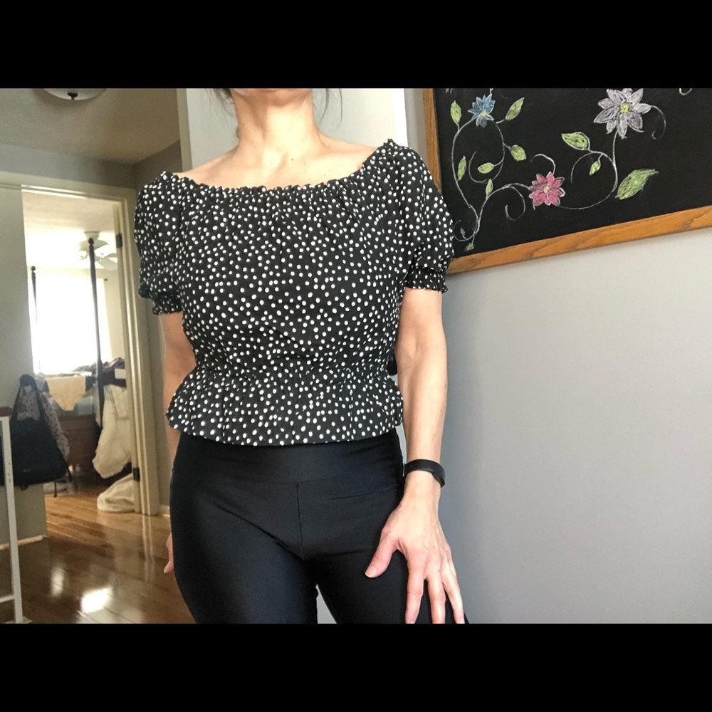 Polka dots top